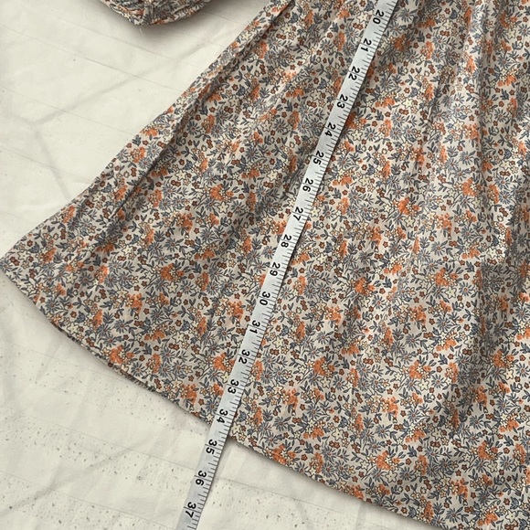 H&M dreamy and gorgeous floral print dress. - Picture 4 of 5